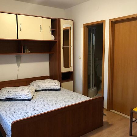 Apartment Orebic 10082B Luaran gambar